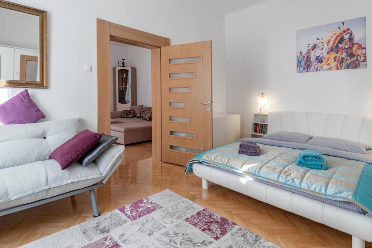Brasov Centrul Vechi - 67Sqm - 2Min To Counsel Square Apartamento Exterior foto