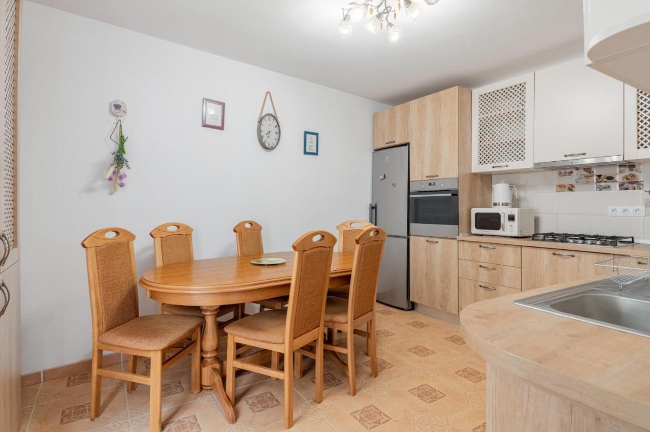 Brasov Centrul Vechi - 67Sqm - 2Min To Counsel Square Apartamento Exterior foto