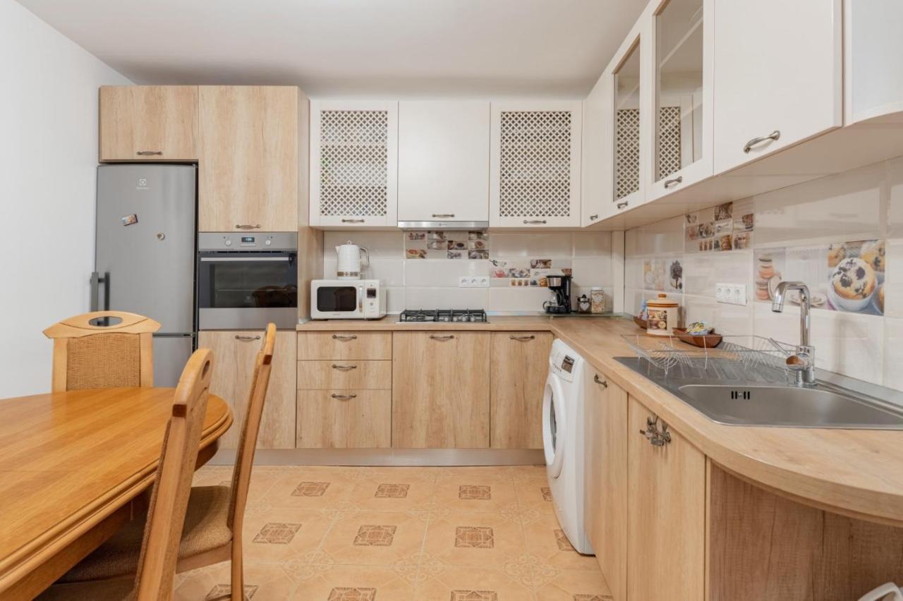 Brasov Centrul Vechi - 67Sqm - 2Min To Counsel Square Apartamento Exterior foto