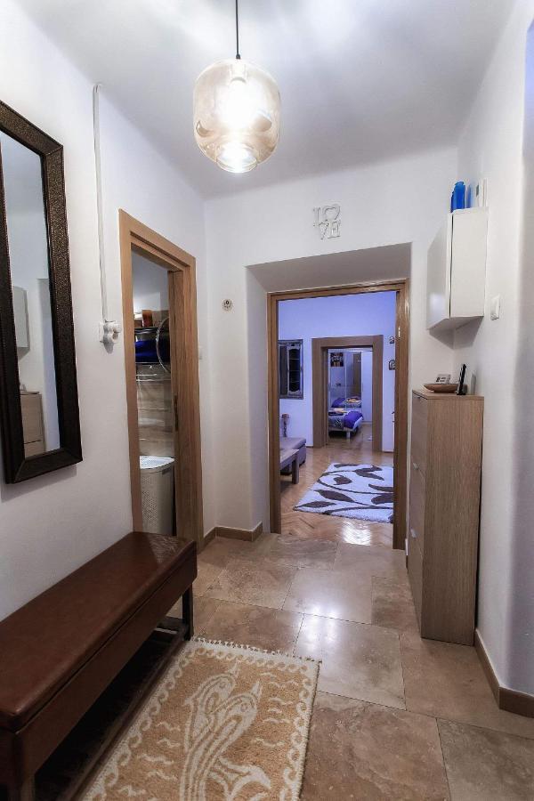 Brasov Centrul Vechi - 67Sqm - 2Min To Counsel Square Apartamento Exterior foto