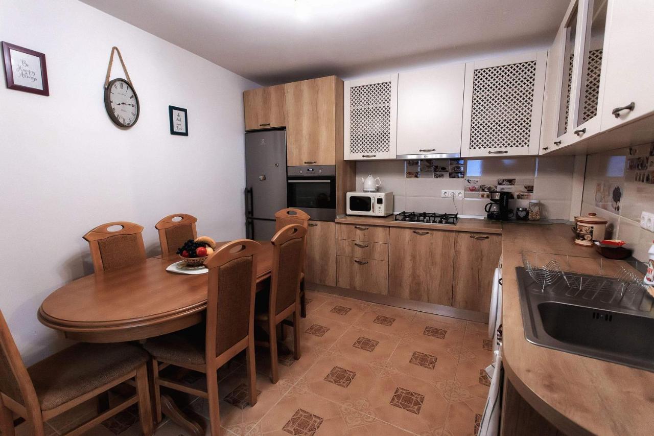 Brasov Centrul Vechi - 67Sqm - 2Min To Counsel Square Apartamento Exterior foto