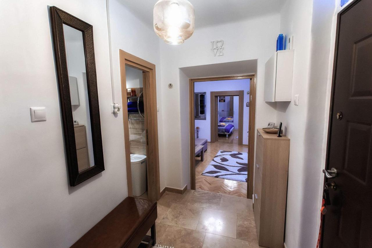 Brasov Centrul Vechi - 67Sqm - 2Min To Counsel Square Apartamento Exterior foto