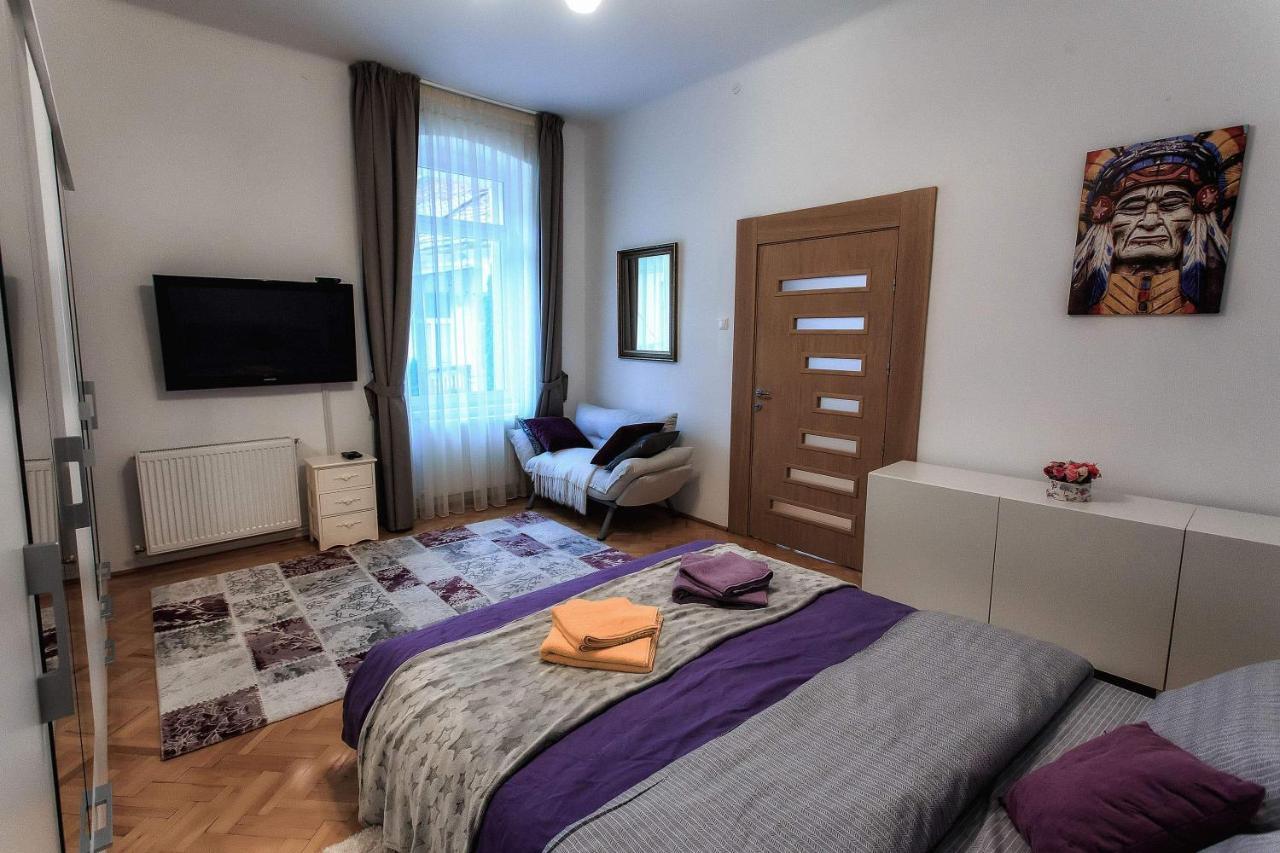 Brasov Centrul Vechi - 67Sqm - 2Min To Counsel Square Apartamento Exterior foto