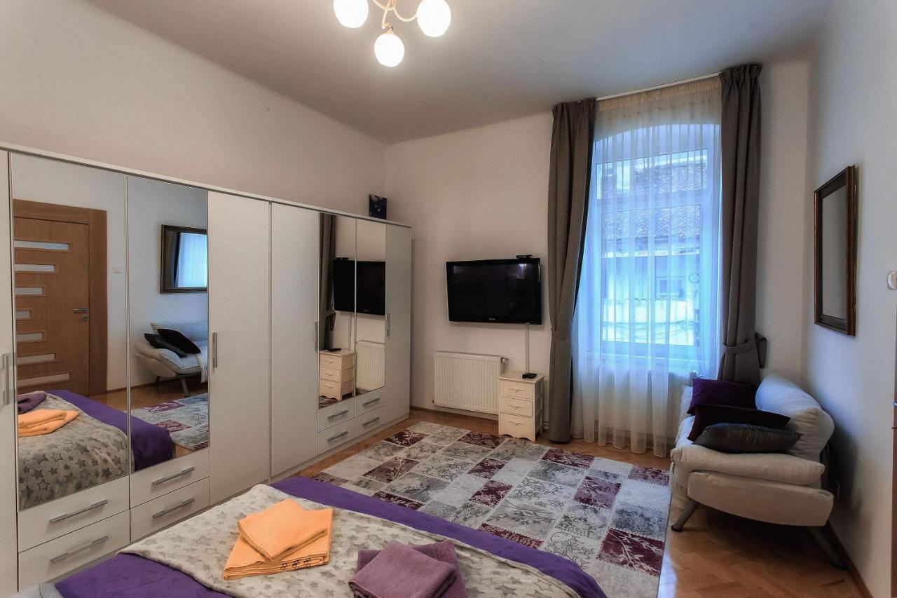 Brasov Centrul Vechi - 67Sqm - 2Min To Counsel Square Apartamento Exterior foto